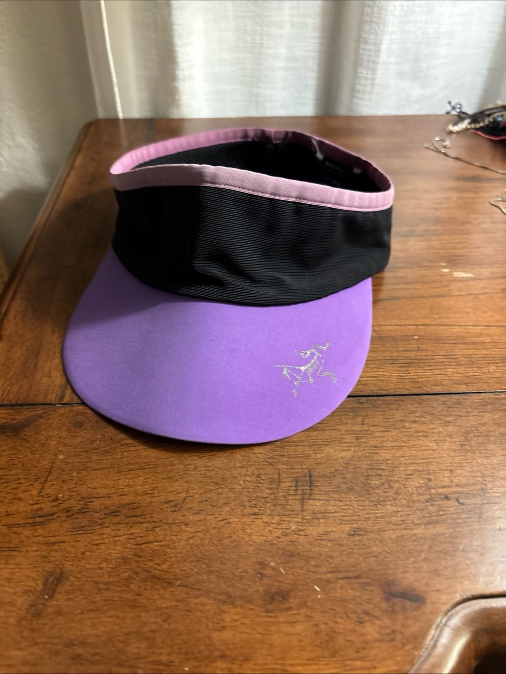 Arc'teryx Neutro Visor Cap Purple Black Mens S/M Used Running Trail Training